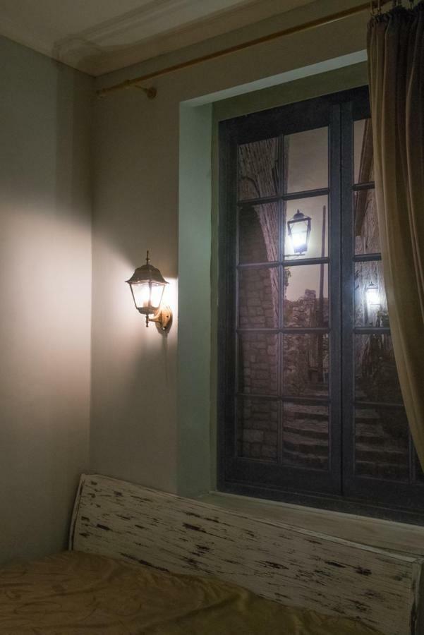 Винтажная Квартира В Центре Одессы Odessa Esterno foto